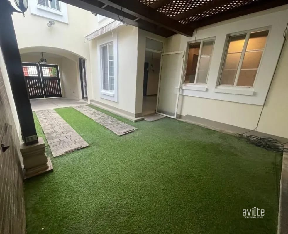 CONDADO NARANJO.   Casa tipo Solana en venta, dentro de Alameda Norte $425,000 — Casa en Venta en Condado Naranjo, Zona 4 Mixco, Guatemala, Ciudad — foto 13 de 15