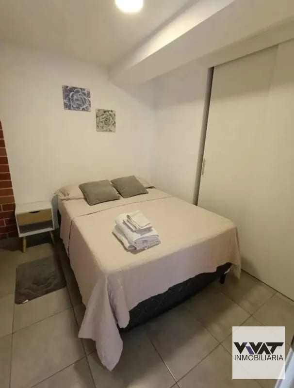 APARTAMENTO EN RENTA EN EDIFICIO MODRA ZONA 4 — Apartamento en Alquiler en Modra, Zona 4, Guatemala, Ciudad — foto 3 de 9
