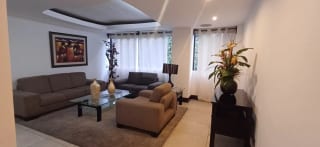 Apartamento amueblado en renta o venta en zona 10 — Apartamento en Alquiler en Zona 10, Guatemala, Ciudad — miniatura 1 de 16
