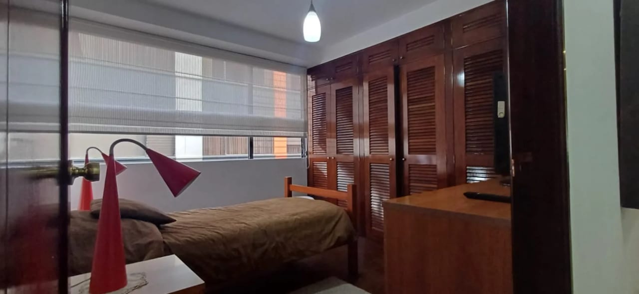Apartamento amueblado en renta o venta en zona 10 — Apartamento en Alquiler en Zona 10, Guatemala, Ciudad — foto 10 de 16