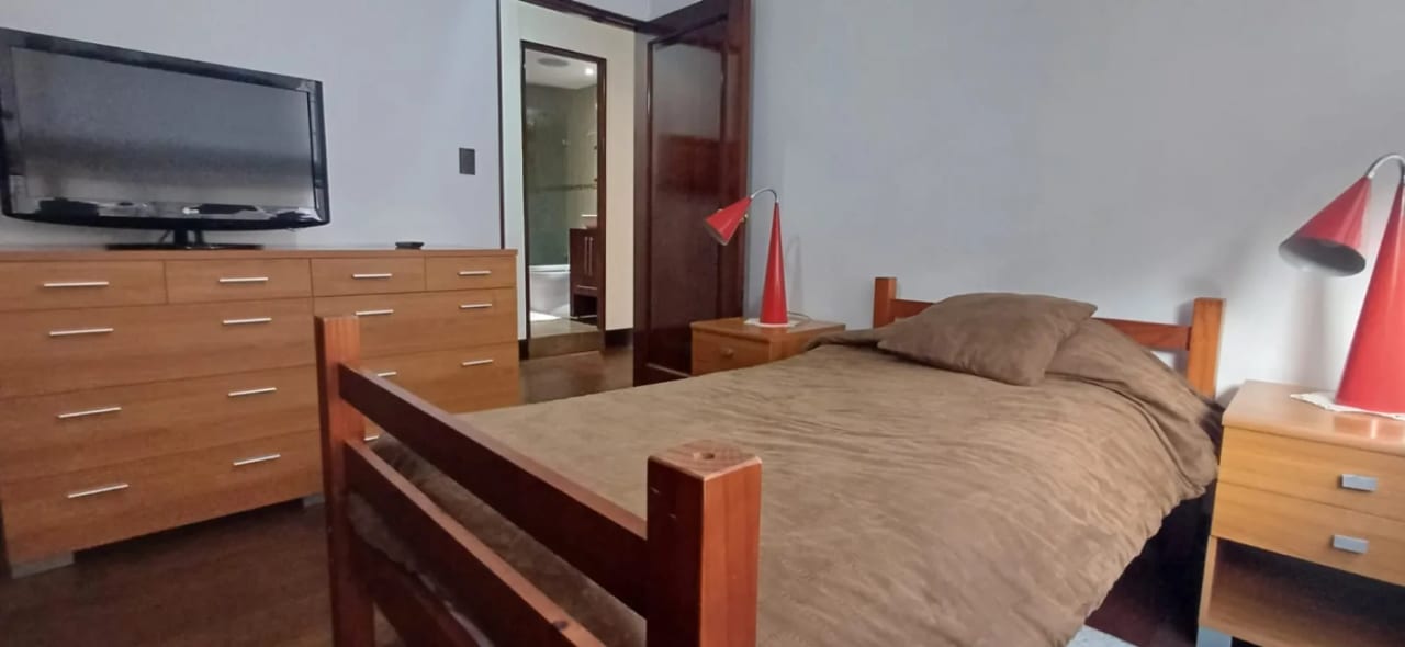 Apartamento amueblado en renta o venta en zona 10 — Apartamento en Alquiler en Zona 10, Guatemala, Ciudad — foto 9 de 16