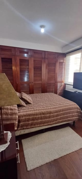 Apartamento amueblado en renta o venta en zona 10 — Apartamento en Alquiler en Zona 10, Guatemala, Ciudad — miniatura 3 de 16