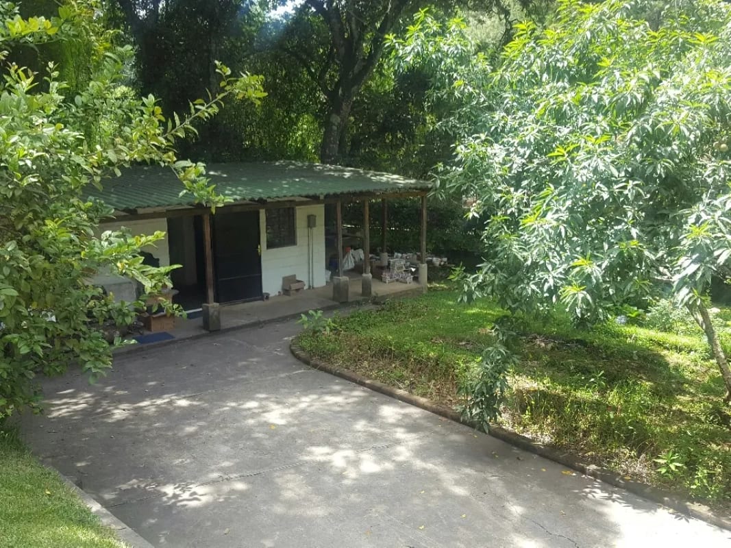 Casa en San Lucas, fuera de garita a pocos metros de Asgard Resort — Casa en Venta en San Lucas Sacatepéquez, Sacatepéquez — foto 1 de 10