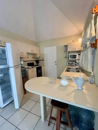 Rento casa Escuintla, Residencial Las Victorias. — Casa en Alquiler en Palín, Escuintla — miniatura 4 de 7