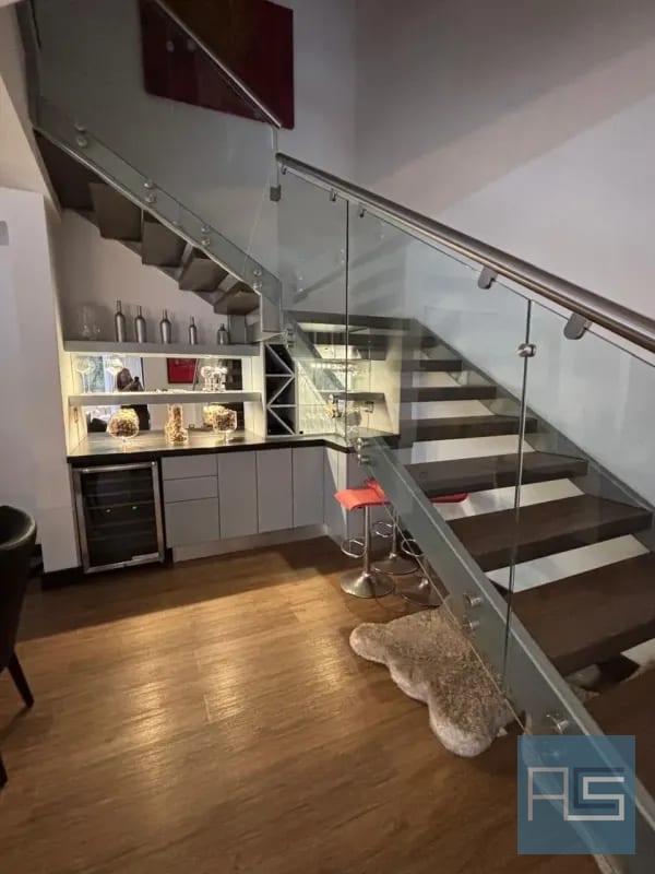 Moderno y amplio apartamento de 2 niveles, 4 hab. con jardín y 3 parqueos en Venta — Apartamento en Venta en Vivalt, Zona 10, Guatemala, Ciudad — foto 12 de 14