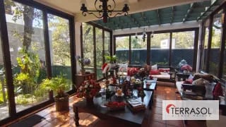 Casa en venta en Zona 13 – Elgin II | Casa de esquina con amplios jardines — Casa en Venta en Elgin, Zona 13, Guatemala, Ciudad — miniatura 9 de 13