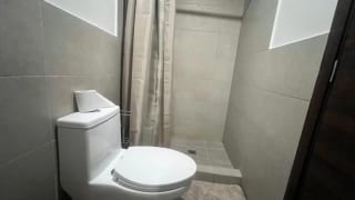 Apartamento Amueblado y Equipado MIRA zona 10 — Apartamento en Alquiler en Mira, Zona 10, Guatemala, Ciudad — miniatura 8 de 16