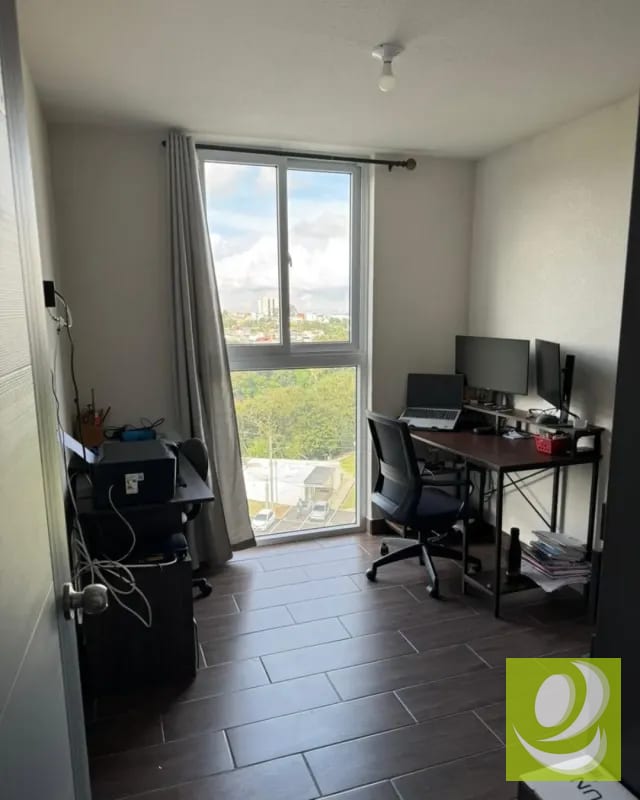 Apartamento en Venta en AMI zona 10 de Mixco • Q625,000 — Apartamento en Venta en Zona 10 Mixco, Guatemala, Ciudad — foto 4 de 7