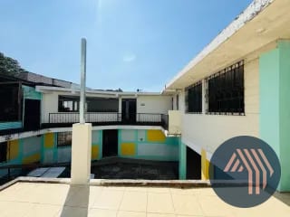 ALQUILER DE AMPLIA PROPIEDAD COMERCIAL - BOCA DEL MONTE, VILLA CANALES — Bodega / Ofibodega en Alquiler en Villa Canales, Guatemala, Ciudad — miniatura 9 de 17