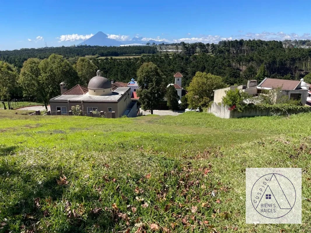 Carr. Salvador Terreno en venta en la Foresta km 20.5 A Fraijanes — Terreno en Venta en La Foresta, Carretera a El Salvador, Guatemala, Ciudad — foto 3 de 4