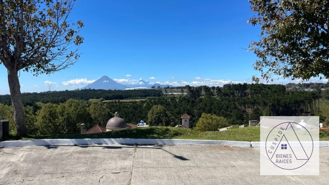 Carr. Salvador Terreno en venta en la Foresta km 20.5 A Fraijanes — Terreno en Venta en La Foresta, Carretera a El Salvador, Guatemala, Ciudad — foto 2 de 4