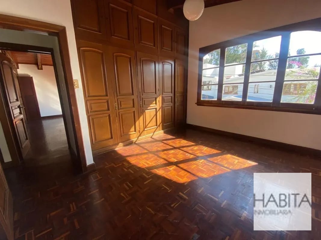 Casa en Venta en la Villa zona 14 — Casa en Venta en Zona 14, Guatemala, Ciudad — foto 9 de 12