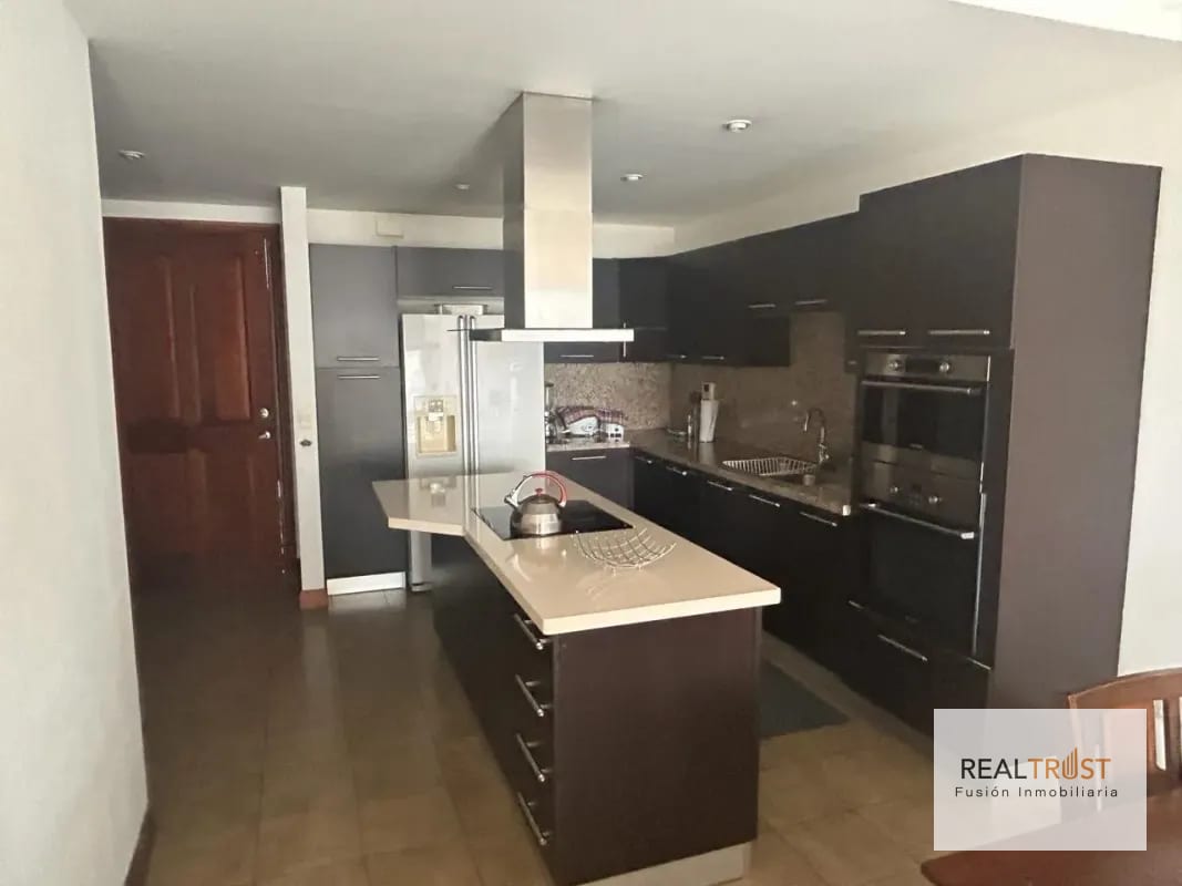 Apartamento amueblado en zona 14 — Apartamento en Alquiler en Zona 14, Guatemala, Ciudad — foto 7 de 15