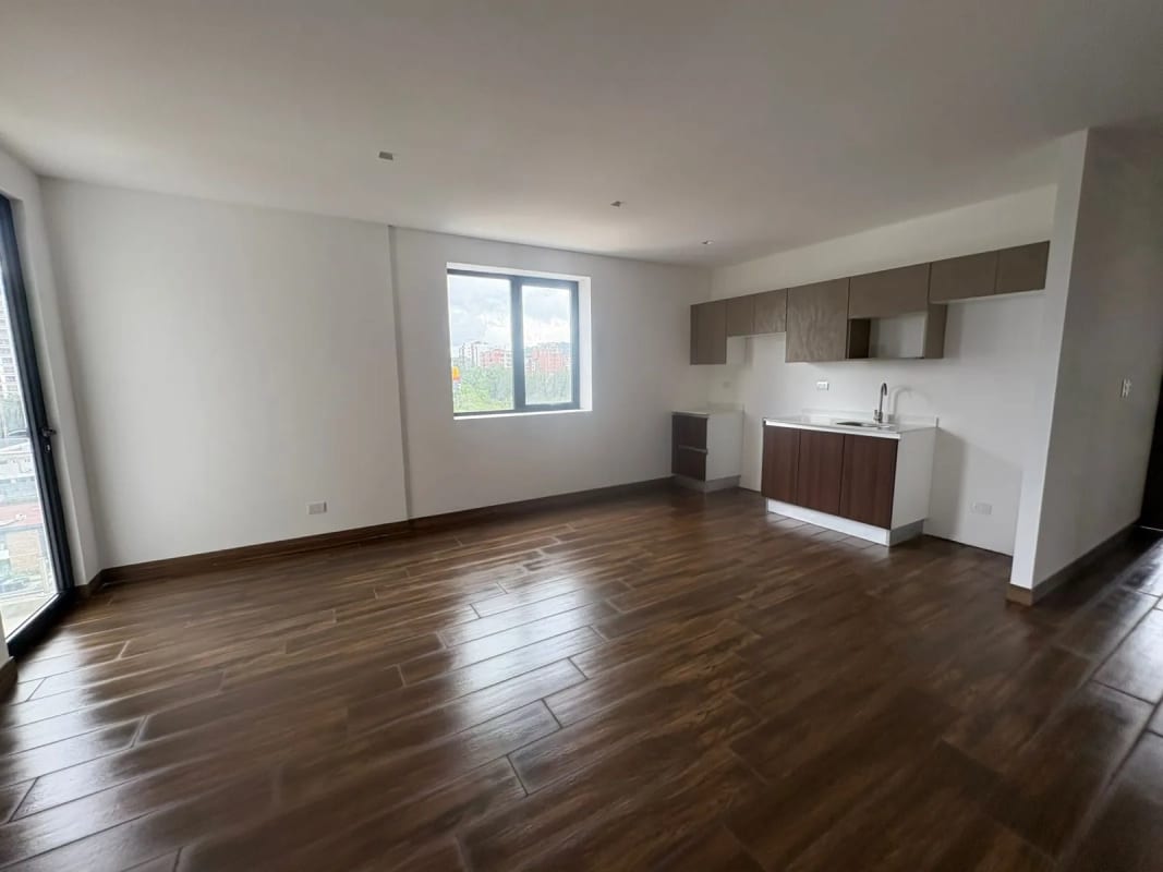 Apartamento en Venta | Vila Quince | Zona 15 VH2 | 2 habitaciones con balcón — Apartamento en Venta en Vila Quince, Zona 15, Guatemala, Ciudad — foto 1 de 11