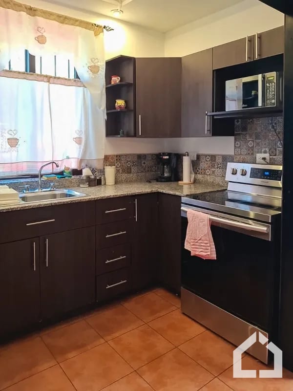 Casa en San Pedro Las Huertas, Sacatepéquez — Casa en Venta en San Pedro Sacatepéquez, Sacatepéquez — foto 12 de 15
