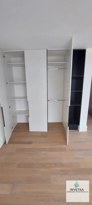APARTAMENTO 3 DORMITORIOS CENTRICO ZONA 5 — Apartamento en Alquiler en Céntrico, Zona 5, Guatemala, Ciudad — miniatura 5 de 9