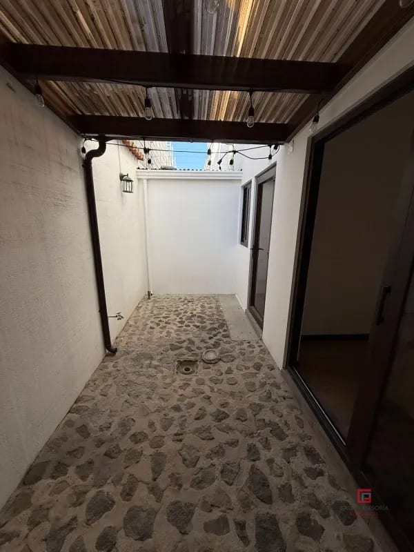 Acogedora Casa en venta Barrios Coloniales — Casa en Venta en San Pedro Las Huertas, Antigua, Sacatepéquez — foto 12 de 17