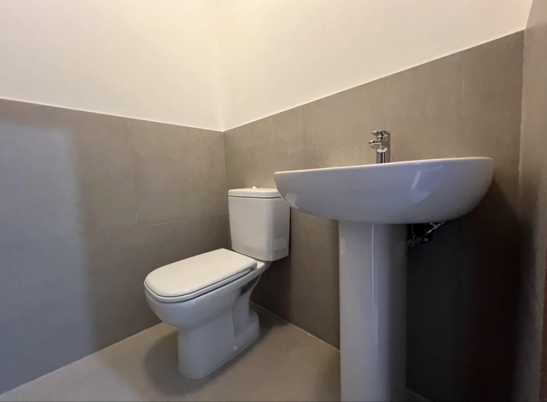 Renta de Clínica nueva| Prospere Zona 14 — Oficina en Alquiler en Prospere 14, Zona 14, Guatemala, Ciudad — foto 5 de 10
