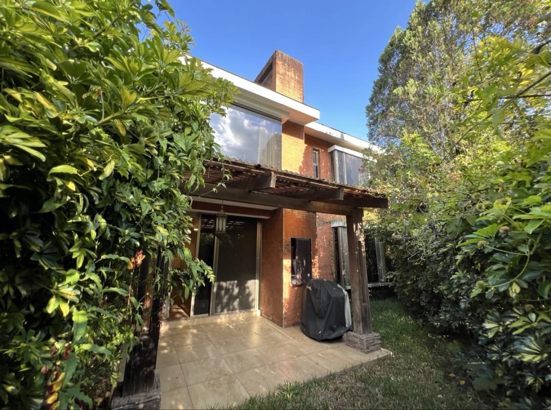 Venta de hermosa casa en condominio | El Prado Zona 10 — Casa en Venta en El Prado, Zona 10, Guatemala, Ciudad — foto 15 de 17