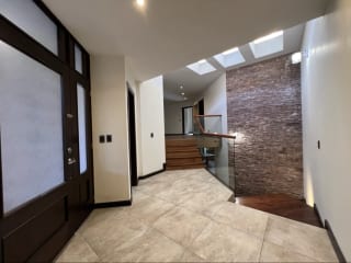 Venta de hermosa casa en condominio | El Prado Zona 10 — Casa en Venta en El Prado, Zona 10, Guatemala, Ciudad — miniatura 9 de 17
