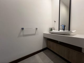 Venta de lindo Apartamento Amueblado 2 Niveles | Zen Cayalá Zona 16 — Apartamento en Venta en Zen Cayalá, Zona 16, Guatemala, Ciudad — miniatura 9 de 15