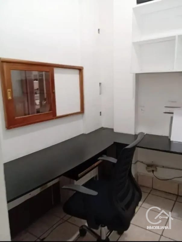 Edificio en RENTA Parte Frontal - Zona 1 — Edificio en Alquiler en Zona 1, Guatemala, Ciudad — foto 10 de 12