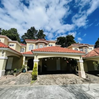 Casa en Venta – Condominio Villas Europeas — Casa en Venta en Villas Europeas, Carretera a El Salvador, Guatemala, Ciudad — miniatura 1 de 12