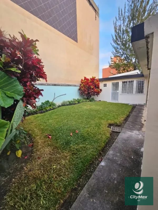 CASA EN VENTA – COLONIA EL MAESTRO, ZONA 15 — Casa en Venta en Colonia El Maestro, Zona 15, Guatemala, Ciudad — foto 1 de 9