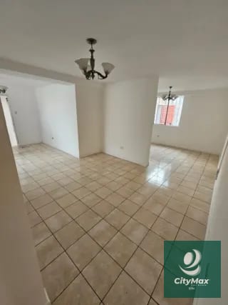 CASA EN VENTA – COLONIA EL MAESTRO, ZONA 15 — Casa en Venta en Colonia El Maestro, Zona 15, Guatemala, Ciudad — miniatura 4 de 9
