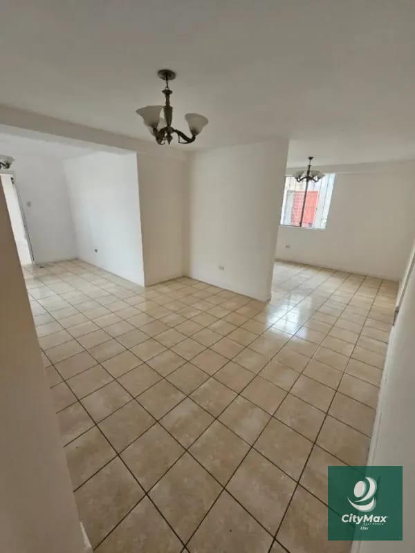 CASA EN VENTA – COLONIA EL MAESTRO, ZONA 15 — Casa en Venta en Colonia El Maestro, Zona 15, Guatemala, Ciudad — foto 4 de 9