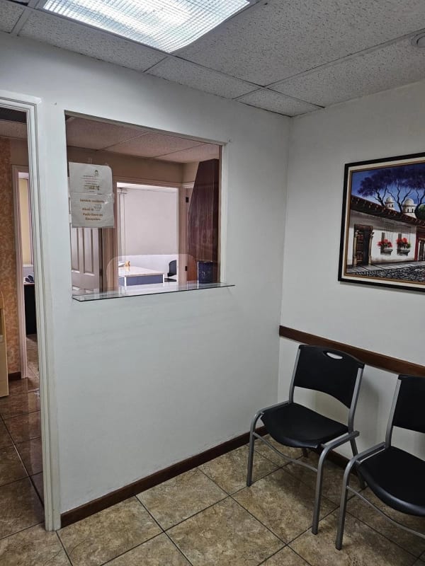Clinica médica en Edificio Las Americas zona 14 — Clínica en Alquiler en Zona 14, Guatemala, Ciudad — foto 8 de 8