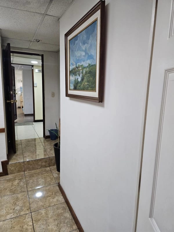 Clinica médica en Edificio Las Americas zona 14 — Clínica en Alquiler en Zona 14, Guatemala, Ciudad — foto 5 de 8