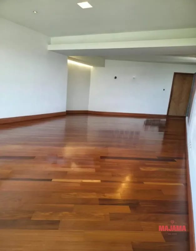 APARTAMENTO EN RENTA ZONA 10, CODIGO 28_AR11 — Apartamento en Alquiler en Zona 10, Guatemala, Ciudad — foto 9 de 13
