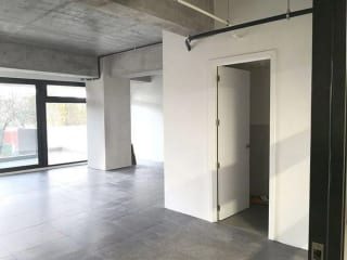 Alquiler de Oficina en Ascend zona 9 — Oficina en Alquiler en Zona 9, Guatemala, Ciudad — miniatura 1 de 10