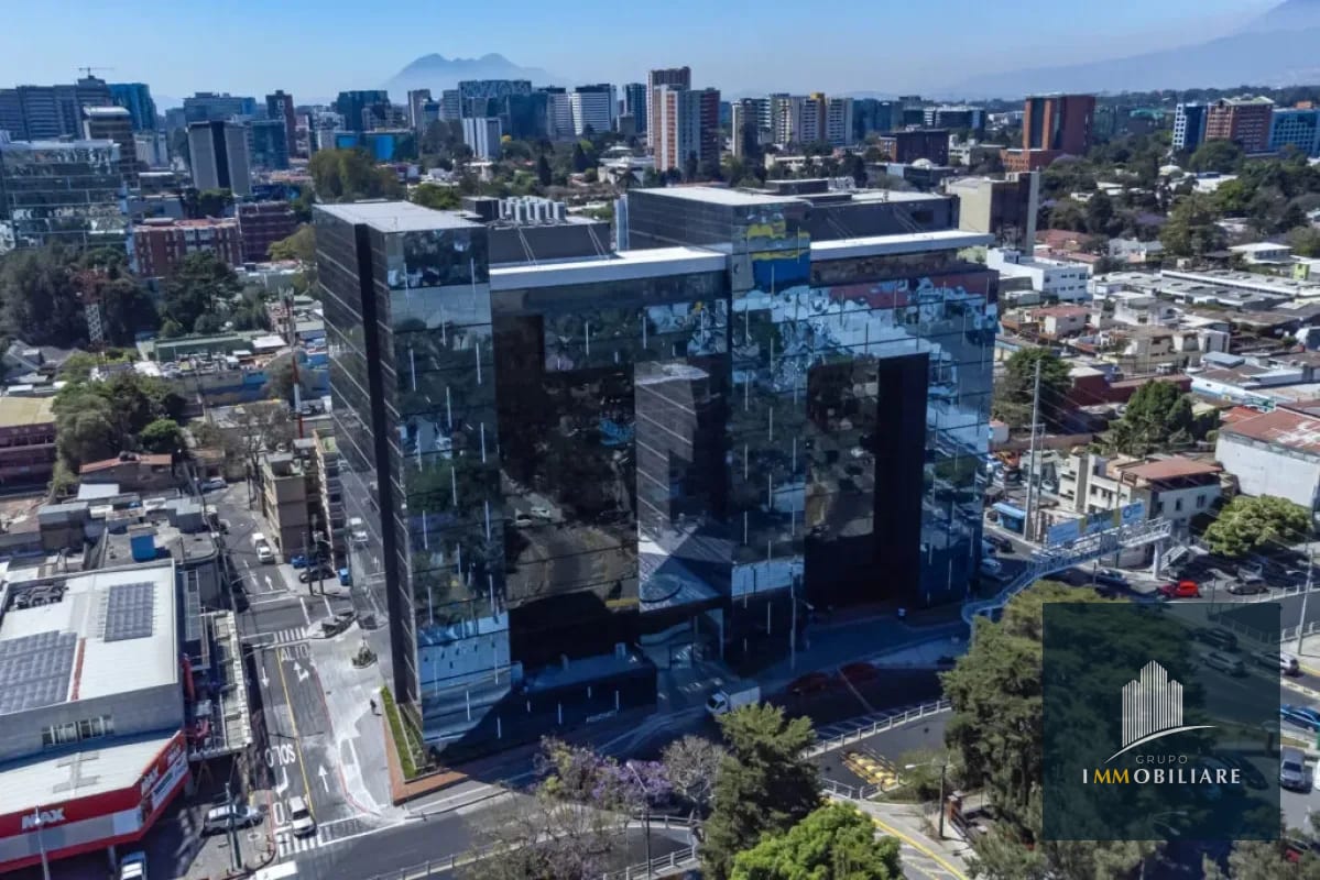 CLÍNICA MÉDICA EN ALQUILER RENOVATI ZONA 10 — Clínica en Alquiler en Renovati, Zona 10, Guatemala, Ciudad — foto 1 de 8