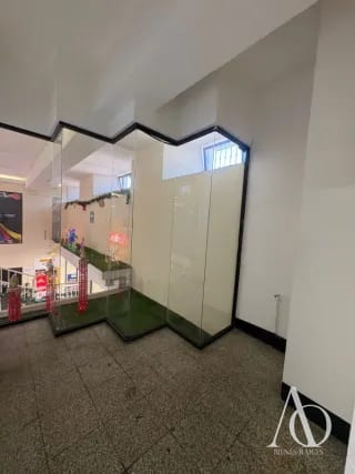 Locales en Alquiler Centro Comercial Real del Parque, zona 1 / EN DIRECTO — Local en Alquiler en Zona 1, Guatemala, Ciudad — miniatura 5 de 14