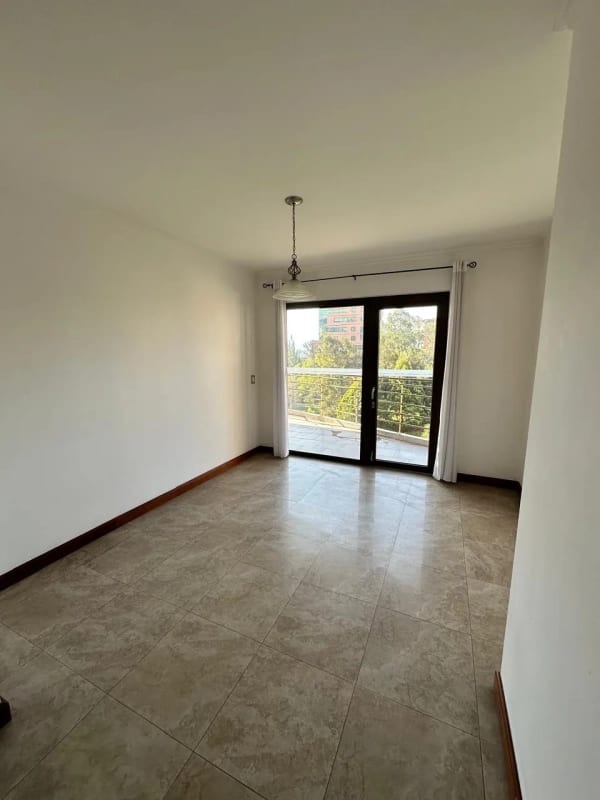 ALQUILER DE APARTAMENTO TADEUS — Apartamento en Alquiler en Tadeus, Zona 14, Guatemala, Ciudad — foto 2 de 17