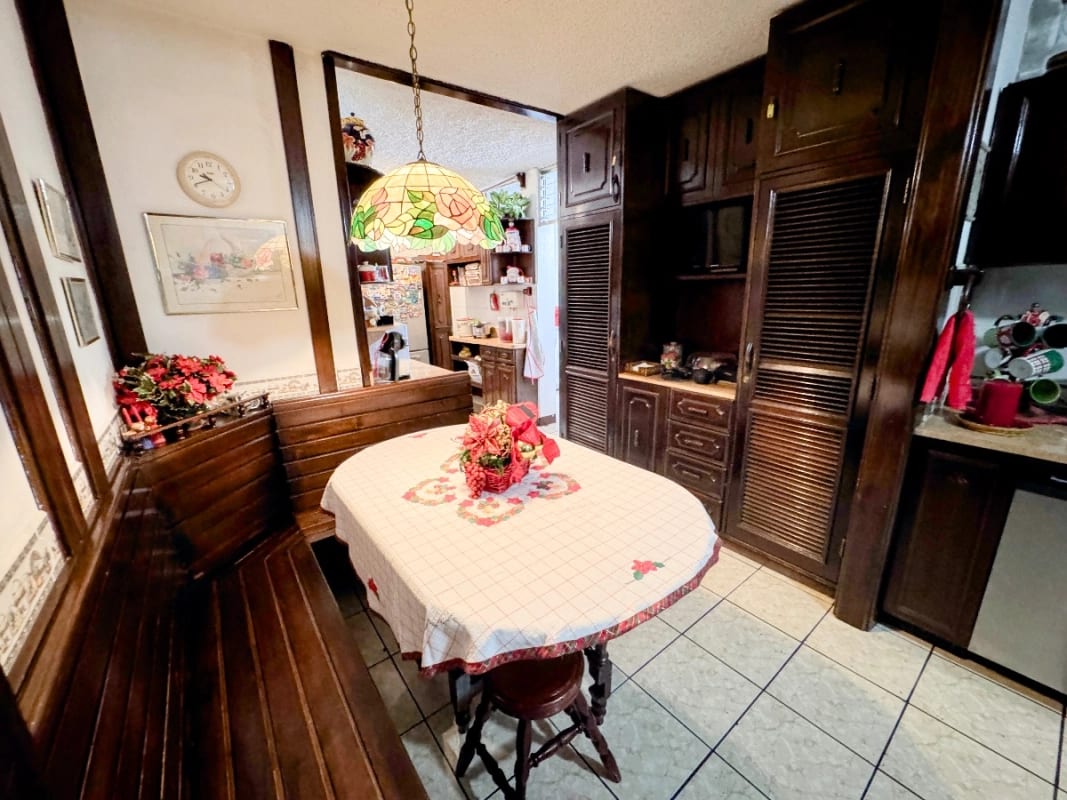 Casa 5 dormitorios en venta en Colonia Lourdes Zona 16 — Casa en Venta en Zona 16, Guatemala, Ciudad — foto 8 de 14