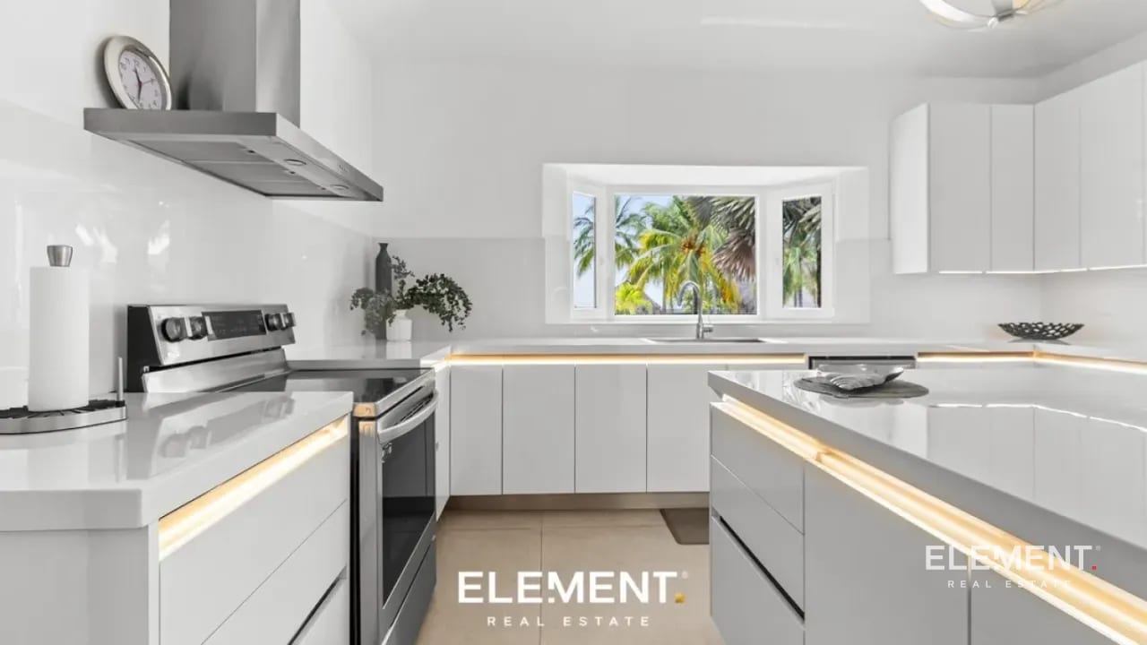 CASA ESPECTACULAR FRENTE AL MAR, LINDAMAR — Casa en Venta en Escuintla, Escuintla — foto 9 de 17