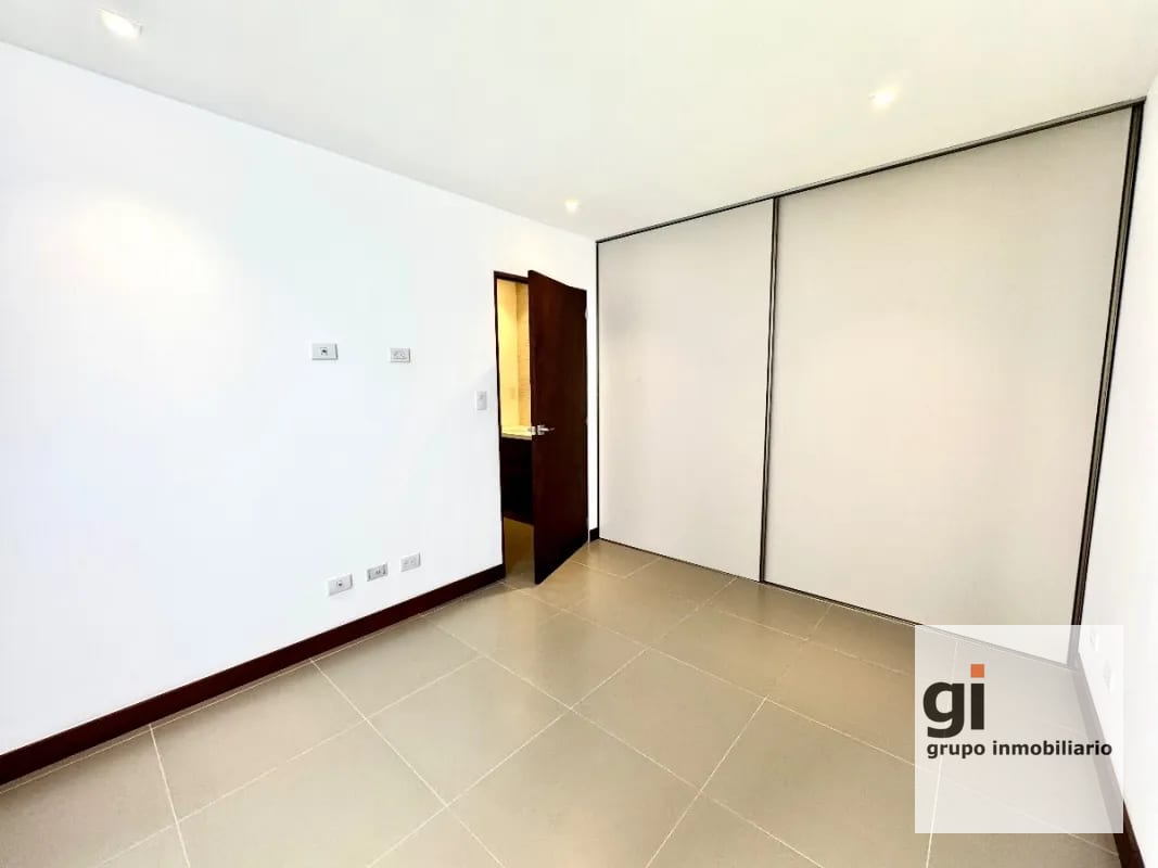 Apartamento en venta como casa en zona 13 — Apartamento en Venta en Zona 13, Guatemala, Ciudad — foto 13 de 15