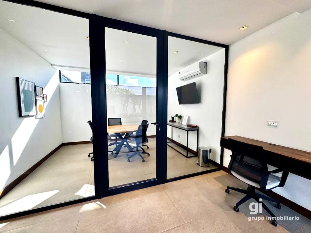 Apartamento de 3 dormitorios + cuarto de servicio en venta en zona 13 — Apartamento en Venta en Zona 13, Guatemala, Ciudad — foto 5 de 12
