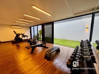 Apartamento de 3 dormitorios + cuarto de servicio en venta en zona 13 — Apartamento en Venta en Zona 13, Guatemala, Ciudad — miniatura 2 de 12