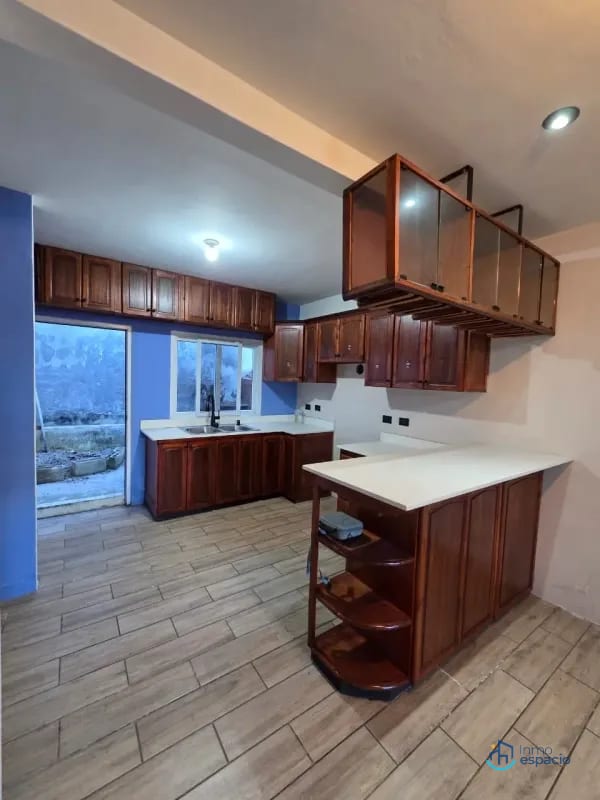 CASA EN VENTA, ZONA 8 DE MIXCO-SAN CRISTÓBAL 2, — Casa en Venta en Zona 8 Mixco, Guatemala, Ciudad — foto 10 de 16