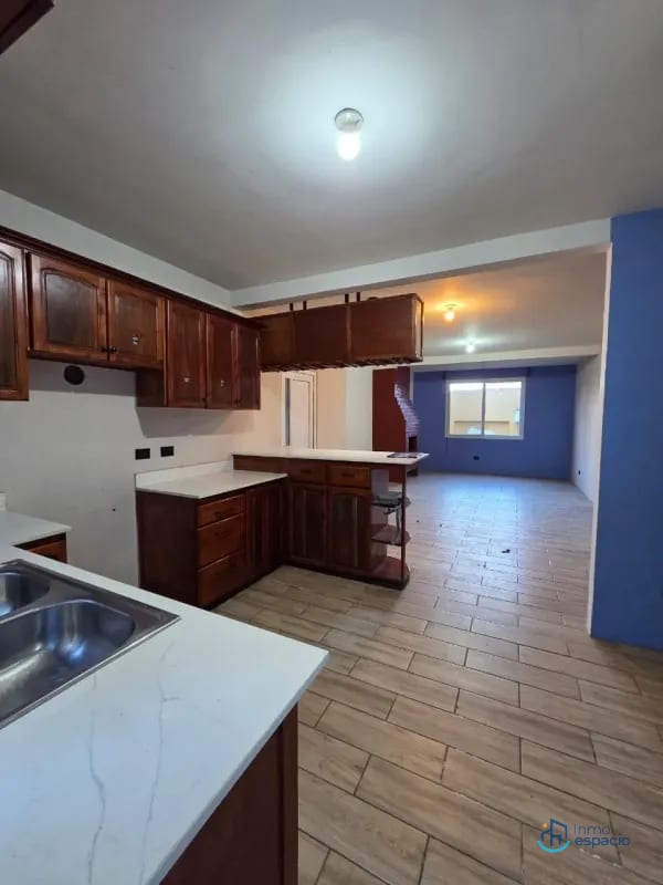 CASA EN VENTA, ZONA 8 DE MIXCO-SAN CRISTÓBAL 2, — Casa en Venta en Zona 8 Mixco, Guatemala, Ciudad — foto 9 de 16