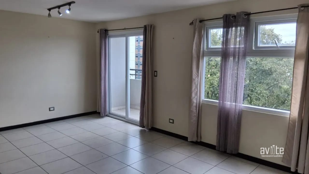 Condado Naranjo:   apartamento con linea blanca y 3 habitaciones en alquiler Q6,000 negociables — Apartamento en Alquiler en Condado Naranjo, Zona 4 Mixco, Guatemala, Ciudad — foto 6 de 8