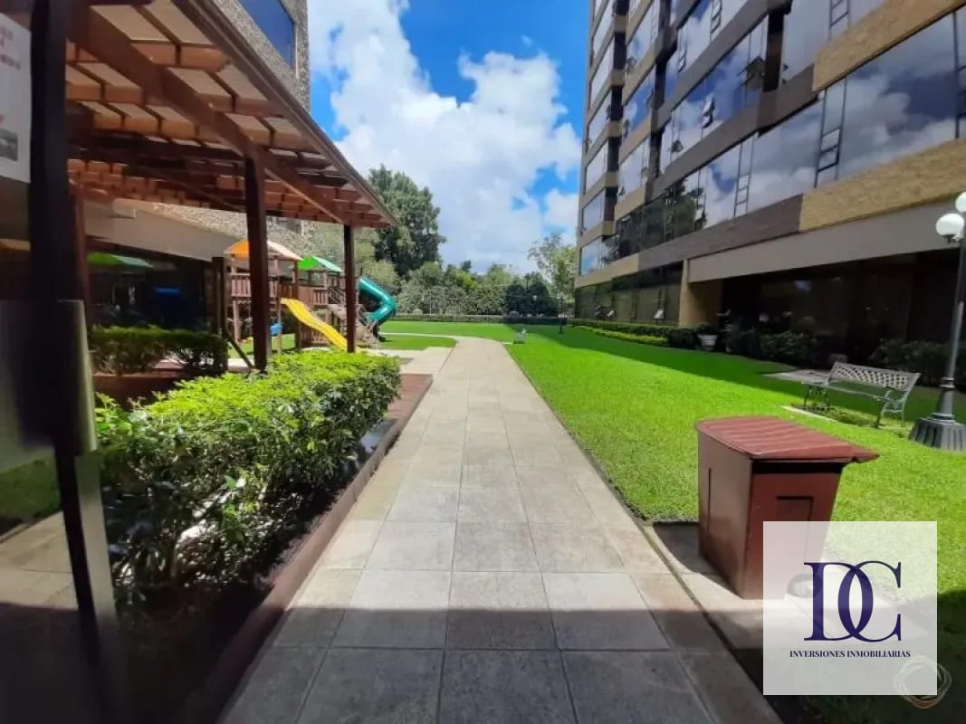 APARTAMENTO EN RENTA – MILENIA | ZONA 10 — Apartamento en Alquiler en Milenia, Zona 10, Guatemala, Ciudad — foto 2 de 12
