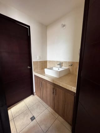 Casa en Venta Km. 22.5 CAES Villa Capelo — Casa en Venta en km 21-25, Carretera a El Salvador, Guatemala, Ciudad — miniatura 7 de 16