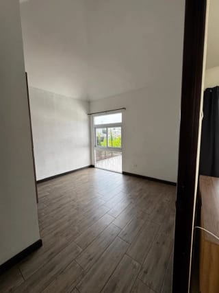 Casa en Venta Km. 22.5 CAES Villa Capelo — Casa en Venta en km 21-25, Carretera a El Salvador, Guatemala, Ciudad — miniatura 11 de 17