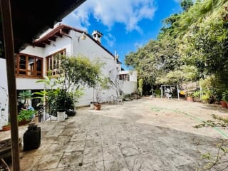 Zona 14 La Villa Vendo propiedad dentro de condominio vivienda u oficinas — Casa en Venta en Zona 14, Guatemala, Ciudad — miniatura 4 de 6