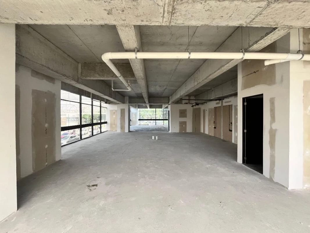CLINICA EN RENTA ZONA 10 — Clínica en Alquiler en Renovati, Zona 10, Guatemala, Ciudad — foto 4 de 7